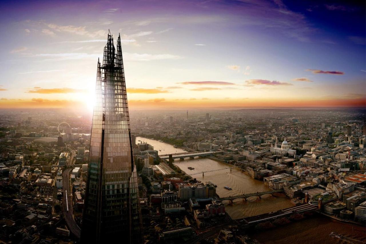 Bright Near Borough And The Shard * Londra